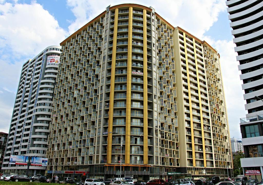 شقة باتومي  في Orbi Plaza David Apt. المظهر الخارجي الصورة