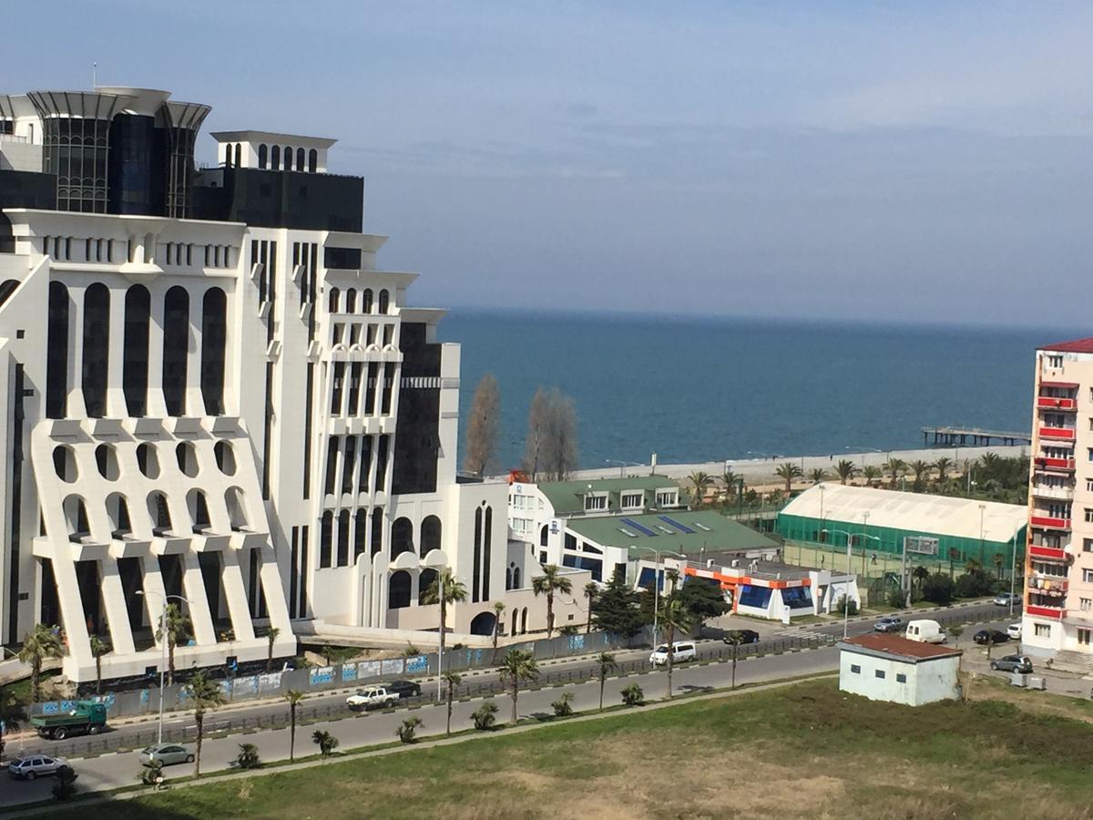 شقة باتومي  في Orbi Plaza David Apt. المظهر الخارجي الصورة